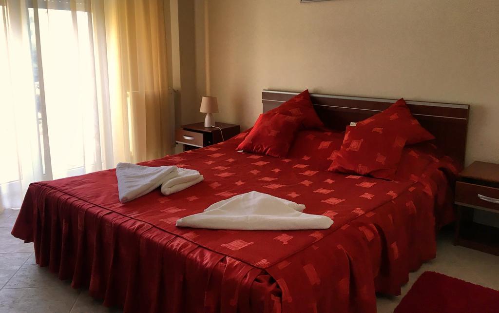 نيبتون Club Topaz Apartments المظهر الخارجي الصورة