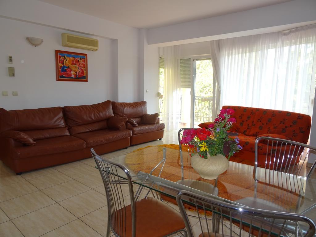 نيبتون Club Topaz Apartments المظهر الخارجي الصورة